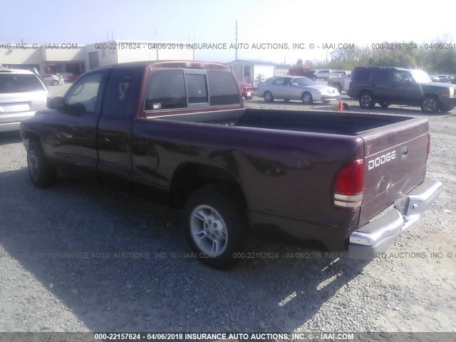 1B7GL22X3YS776943 - 2000 DODGE DAKOTA MAROON photo 3