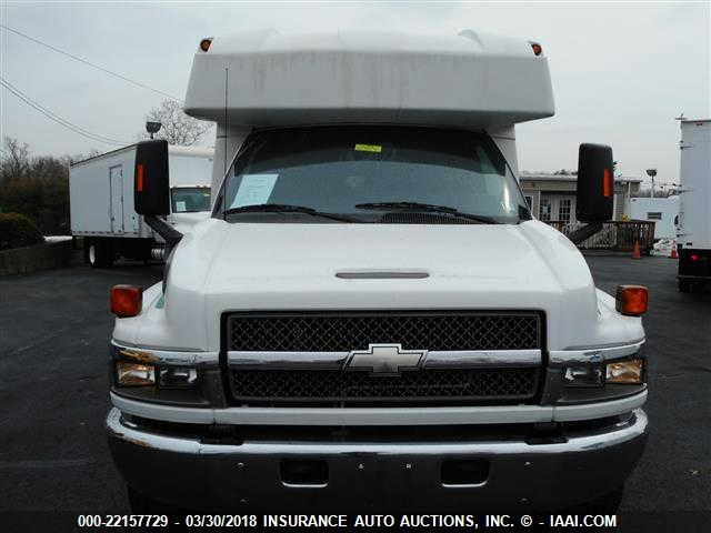 1GBJ5V1207F415852 - 2007 CHEVROLET C5500 Unknown photo 1