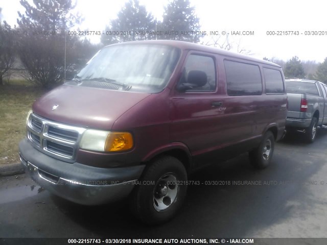 2B4HB15Y6WK157232 - 1998 DODGE RAM WAGON B1500 RED photo 2