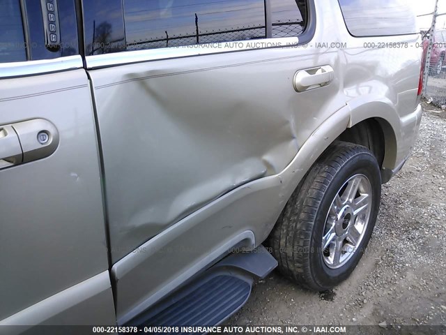 5LMEU88H64ZJ43239 - 2004 LINCOLN AVIATOR 棕色 照片 6