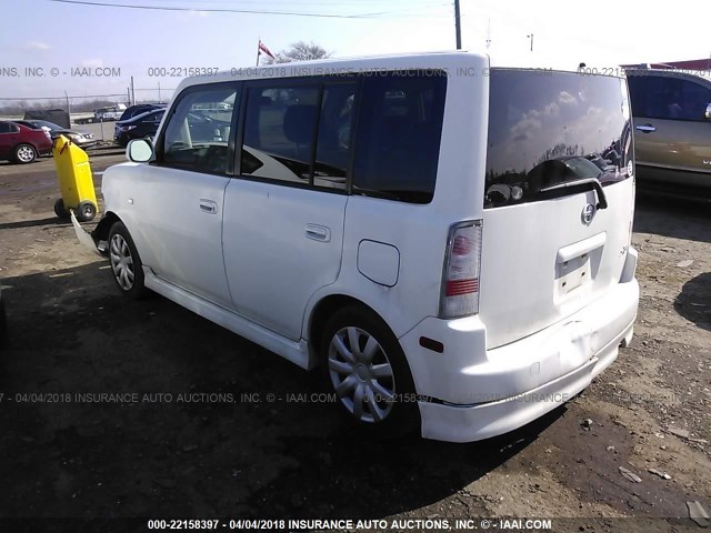 JTLKT334364090752 - 2006 TOYOTA SCION XB WHITE photo 3