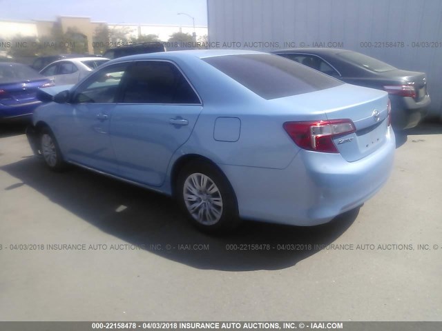 4T1BF1FK0CU619082 - 2012 TOYOTA CAMRY SE/LE/XLE 蓝色 照片 3