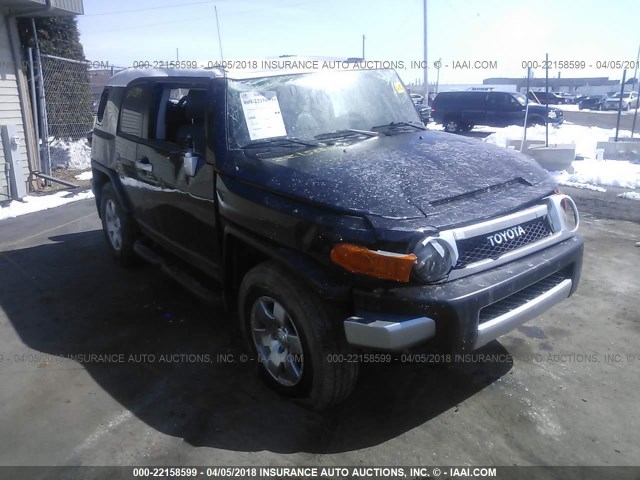 JTEBU11F270100581 - 2007 TOYOTA FJ CRUISER BLACK photo 1