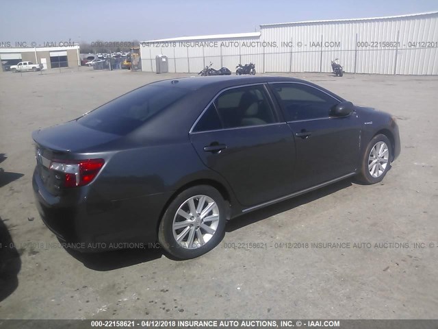 4T1BD1FK7CU052603 - 2012 TOYOTA CAMRY HYBRID/LE/XLE GRAY photo 4