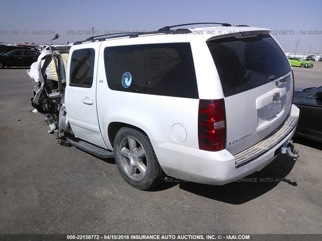 3GNFK16387G141360 - 2007 CHEVROLET SUBURBAN K1500 WHITE photo 3