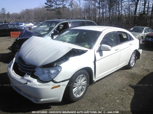 1C3LC56J98N140942 - 2008 CHRYSLER SEBRING TOURING WHITE photo 2