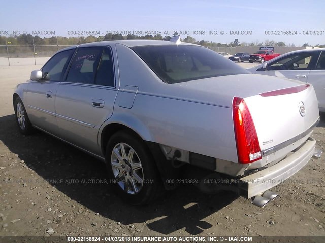 1G6KH5E61BU136003 - 2011 CADILLAC DTS PREMIUM COLLECTION SILVER photo 3