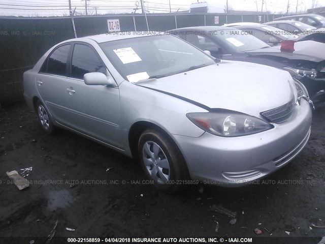 4T1BE32K02U521866 - 2002 TOYOTA CAMRY LE/XLE/SE 银色 照片 1
