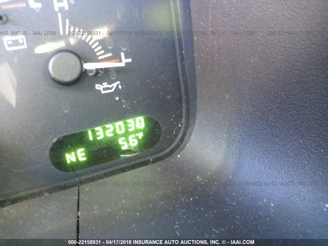 1FMRU15W03LA19032 - 2003 FORD EXPEDITION XLT თაფლისფერი ფოტო 7