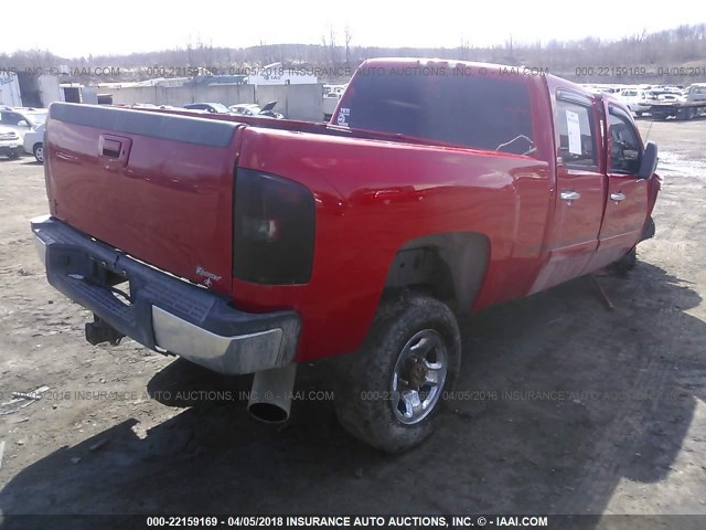 1GCHK23608F158825 - 2008 CHEVROLET SILVERADO K2500 HEAVY DUTY RED photo 4