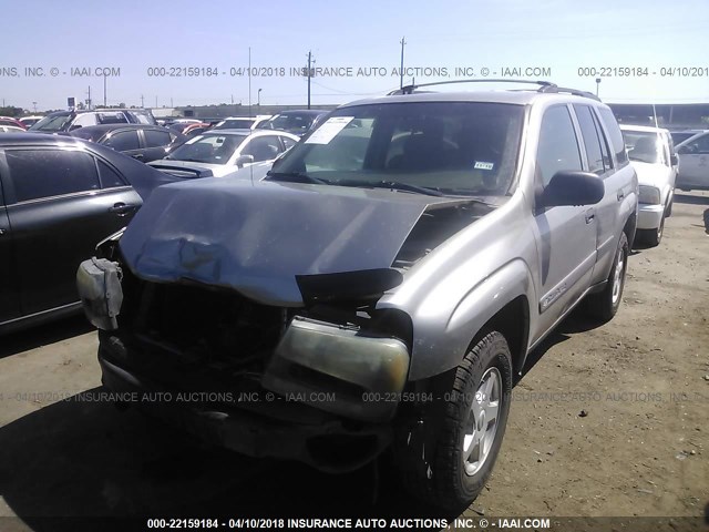 1GNDS13S632138768 - 2003 CHEVROLET TRAILBLAZER  GRAY photo 2