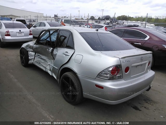 JTHBD192920048802 - 2002 LEXUS IS 300 SILVER photo 3