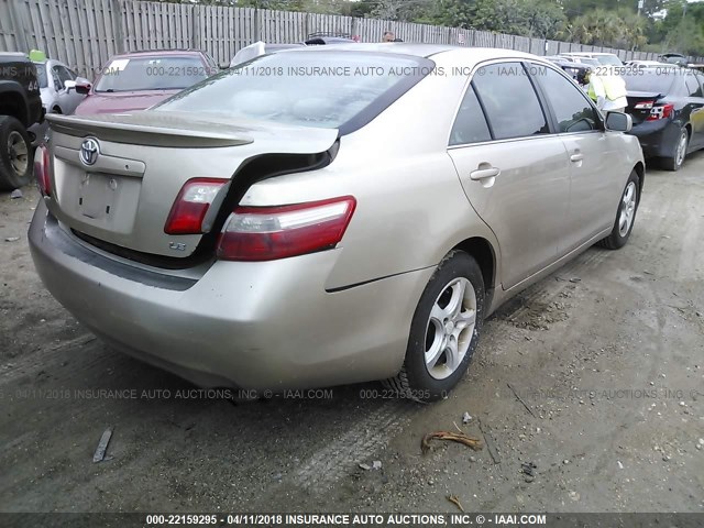 4T1BE46K77U618800 - 2007 TOYOTA CAMRY NEW GENERAT CE/LE/XLE/SE GOLD photo 4