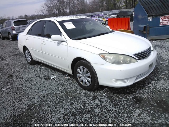4T1BE32K95U405862 - 2005 TOYOTA CAMRY LE/XLE/SE 白色 照片 1