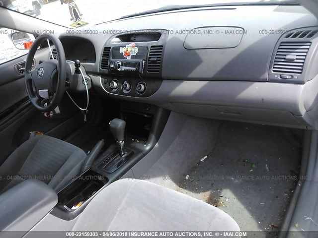 4T1BE32K95U405862 - 2005 TOYOTA CAMRY LE/XLE/SE 白色 照片 5