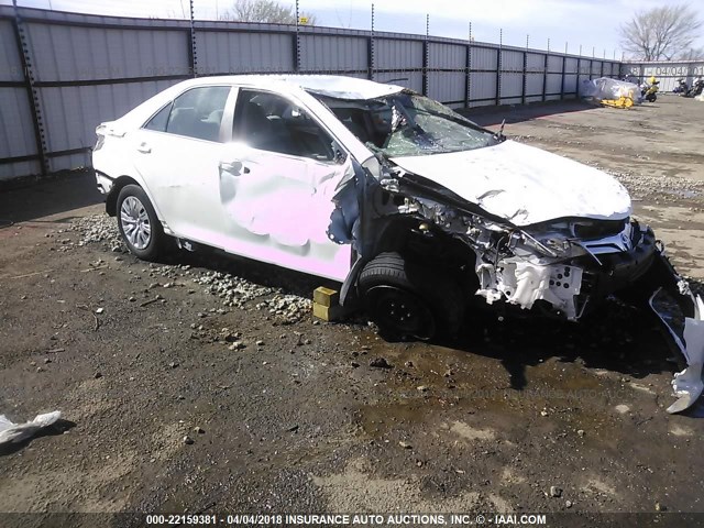 4T4BF1FK8ER429295 - 2014 TOYOTA CAMRY L/SE/LE/XLE 白色 照片 1