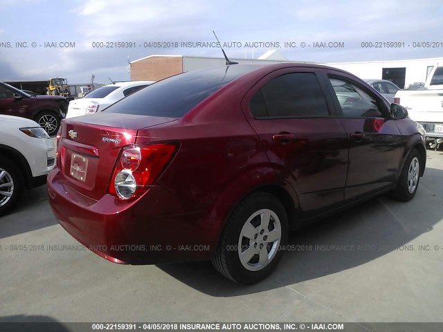 1G1JA5SH7D4187522 - 2013 CHEVROLET SONIC LS 红色 照片 4