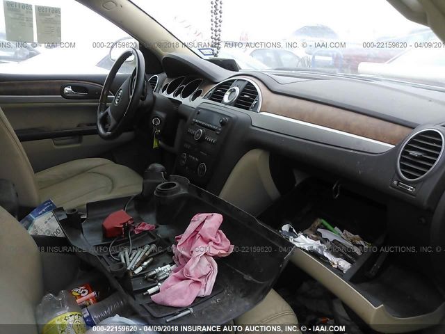 5GALRCED1AJ153130 - 2010 BUICK ENCLAVE CXL 金色 照片 5