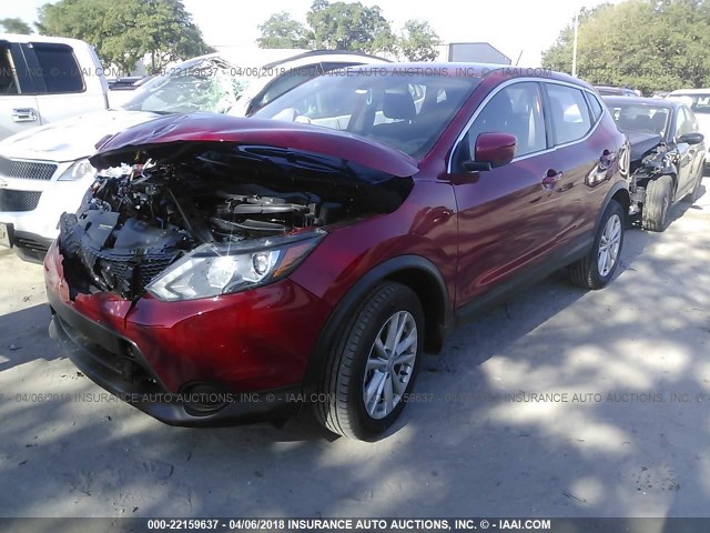 JN1BJ1CR7HW112845 - 2017 NISSAN ROGUE SPORT S/SV/SL RED photo 2