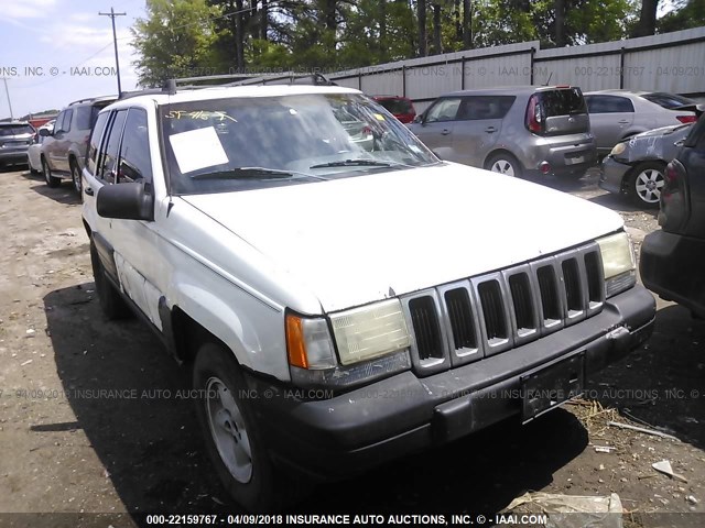 1J4FX58S2WC166496 - 1998 JEEP GRAND CHEROKEE LAREDO/TSI WHITE photo 1