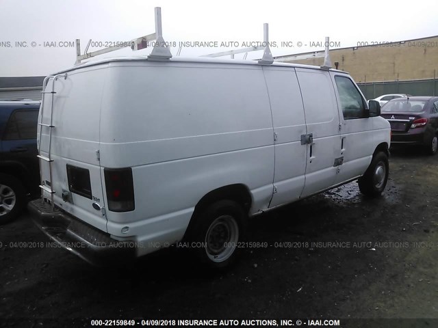 1FTNE24WX4HB33941 - 2004 FORD ECONOLINE E250 VAN WHITE photo 4