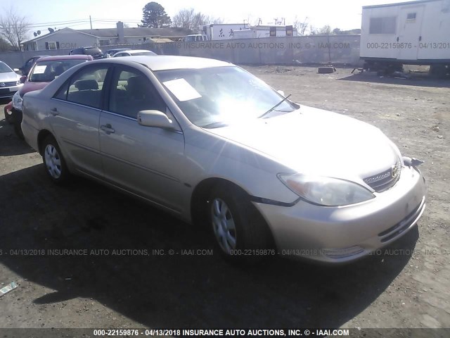 4T1BE32K82U541847 - 2002 TOYOTA CAMRY LE/XLE/SE თაფლისფერი ფოტო 1