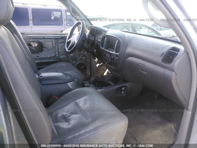 5TDBT48A21S034816 - 2001 TOYOTA SEQUOIA LIMITED SILVER photo 5