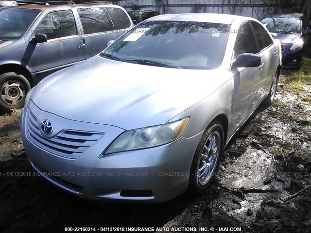 4T1BK46K39U084934 - 2009 TOYOTA CAMRY SE/LE/XLE SILVER photo 2