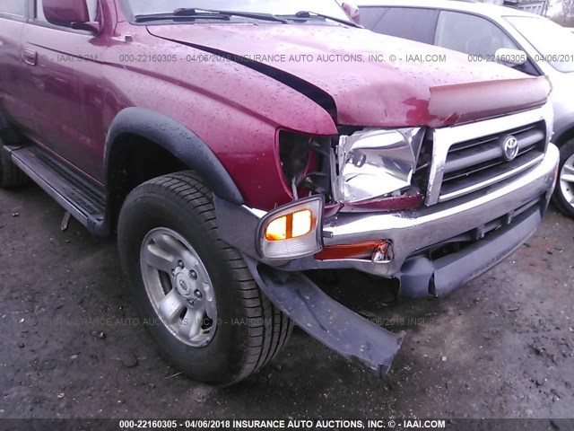 JT3HN86R7W0192944 - 1998 TOYOTA 4RUNNER SR5 RED photo 6