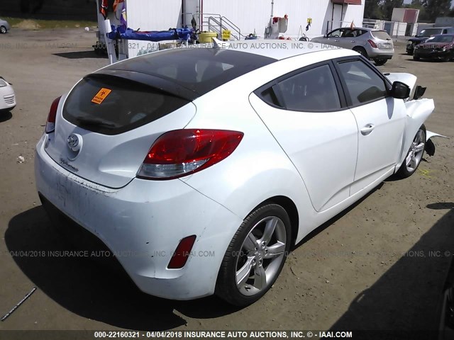 KMHTC6AD6EU217671 - 2014 HYUNDAI VELOSTER WHITE photo 4