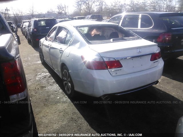 1HGCR2F57DA076625 - 2013 HONDA ACCORD SPORT WHITE photo 3