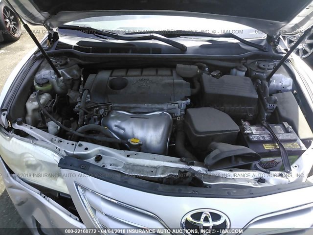 4T1BF3EK6BU628915 - 2011 TOYOTA CAMRY SE/LE/XLE SILVER photo 10