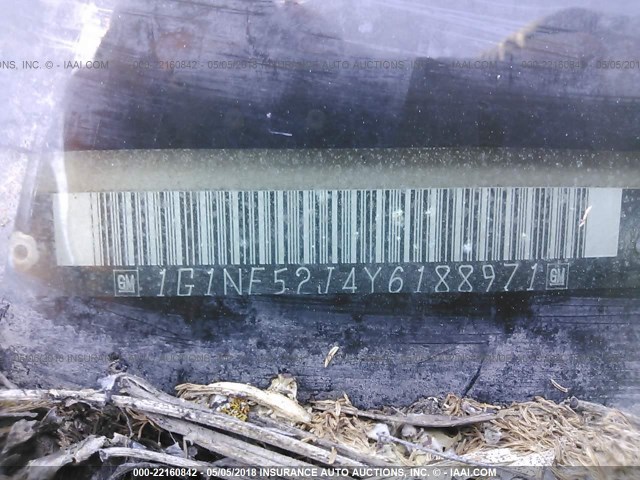 1G1NE52J4Y6188971 - 2000 CHEVROLET MALIBU LS 银色 照片 9