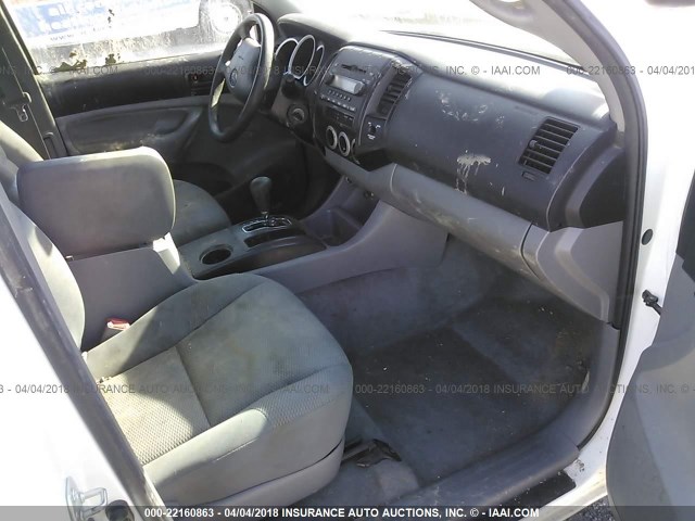 5TETX22N57Z367984 - 2007 TOYOTA TACOMA ACCESS CAB Weiß Foto 5