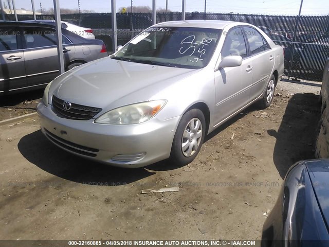 4T1BE30K64U861528 - 2004 TOYOTA CAMRY LE/XLE/SE 银色 照片 2