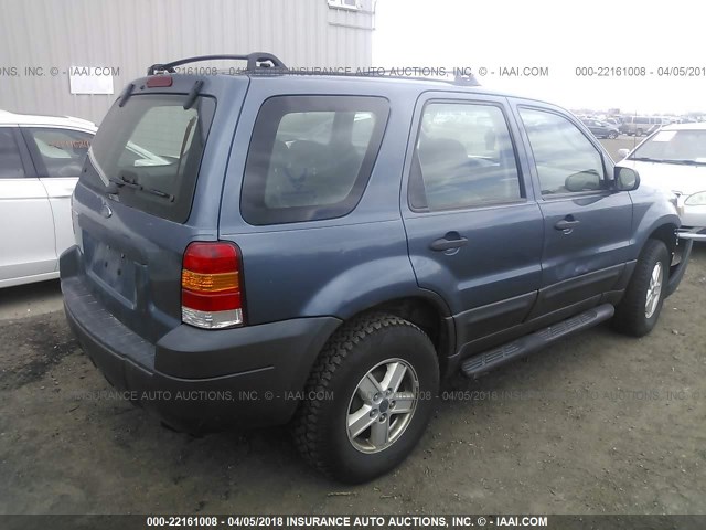 1FMCU02Z45KA47536 - 2005 FORD ESCAPE XLS BLUE photo 4