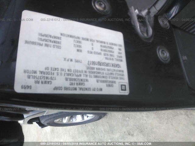 1GKEK13R3XR916617 - 1999 GMC DENALI BLACK photo 9