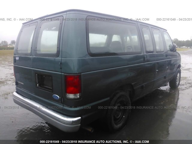 1FMEE1164VHB75341 - 1997 FORD ECONOLINE E150 GREEN photo 4