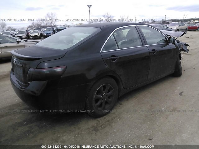 4T4BE46K09R087447 - 2009 TOYOTA CAMRY SE/LE/XLE BLACK photo 4