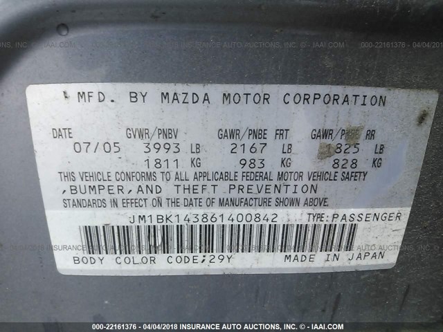 JM1BK143861400842 - 2006 MAZDA 3 HATCHBACK GRAY photo 9