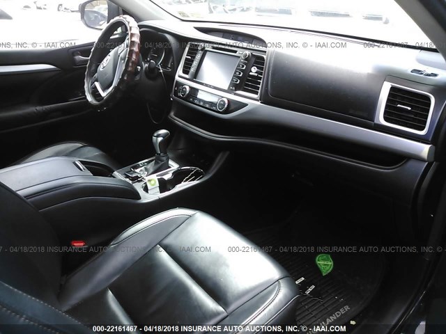 5TDJKRFH8GS237603 - 2016 TOYOTA HIGHLANDER XLE შავი ფოტო 5