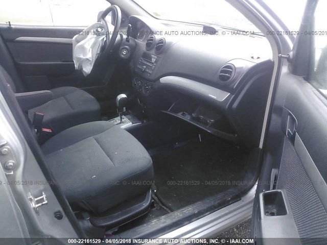 KL1TD5DE7BB198661 - 2011 CHEVROLET AVEO LS/LT 灰色 照片 5