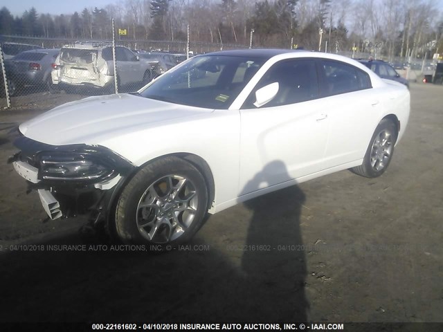 2C3CDXJG3GH147266 - 2016 DODGE CHARGER SXT WHITE photo 2