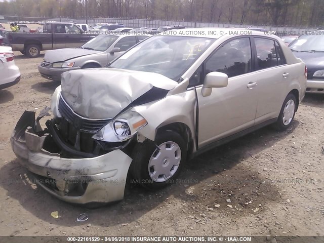 3N1BC11E09L360890 - 2009 NISSAN VERSA S/SL BEIGE photo 2