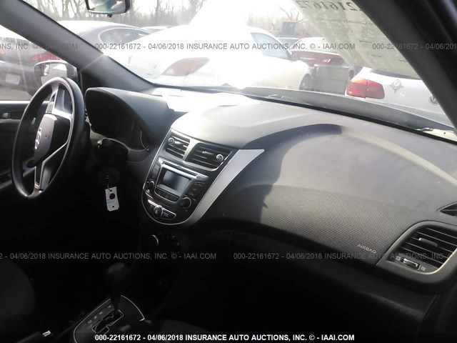 KMHCT5AE7EU189107 - 2014 HYUNDAI ACCENT GLS/GS 灰色 照片 5