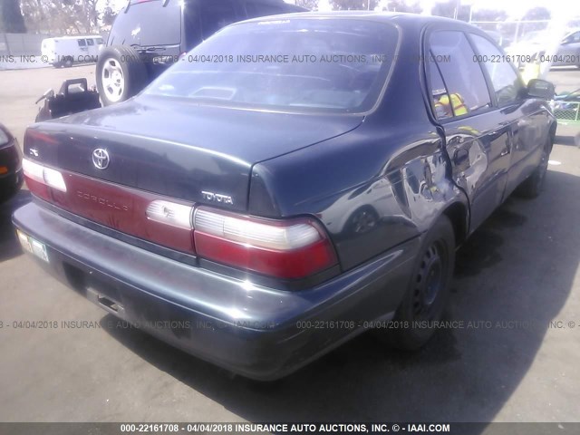 1NXBB02E0TZ482635 - 1996 TOYOTA COROLLA DX BLUE photo 4