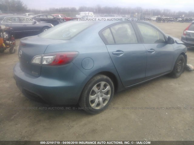 JM1BL1UF8B1461805 - 2011 MAZDA 3 I BLUE photo 4