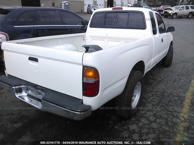 4TAVL52N1XZ472521 - 1999 TOYOTA TACOMA XTRACAB WHITE photo 4