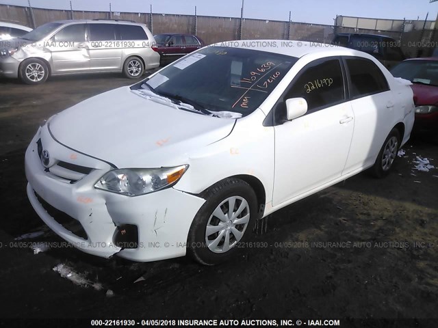 JTDBU4EE4B9140687 - 2011 TOYOTA COROLLA S/LE WHITE photo 2