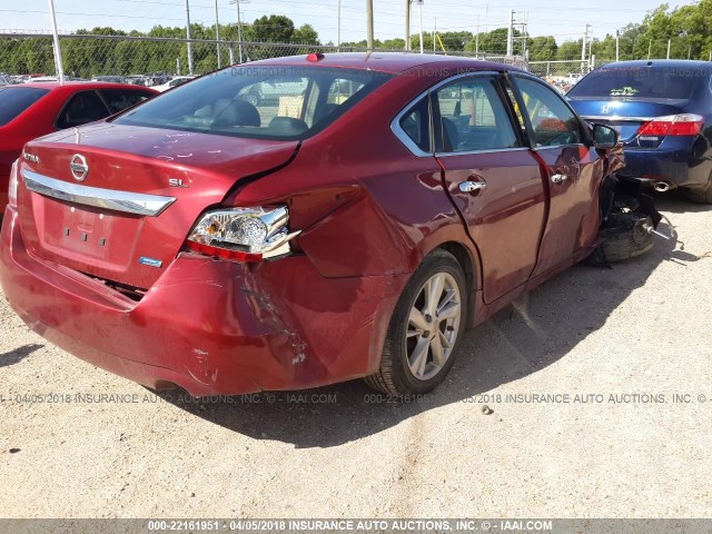 1N4AL3AP2DN402500 - 2013 NISSAN ALTIMA 2.5/S/SV/SL RED photo 4